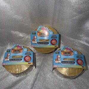 (3) Crazy Fun Rainbow Mystery Squishy Bun Dumpling - Holographic Series